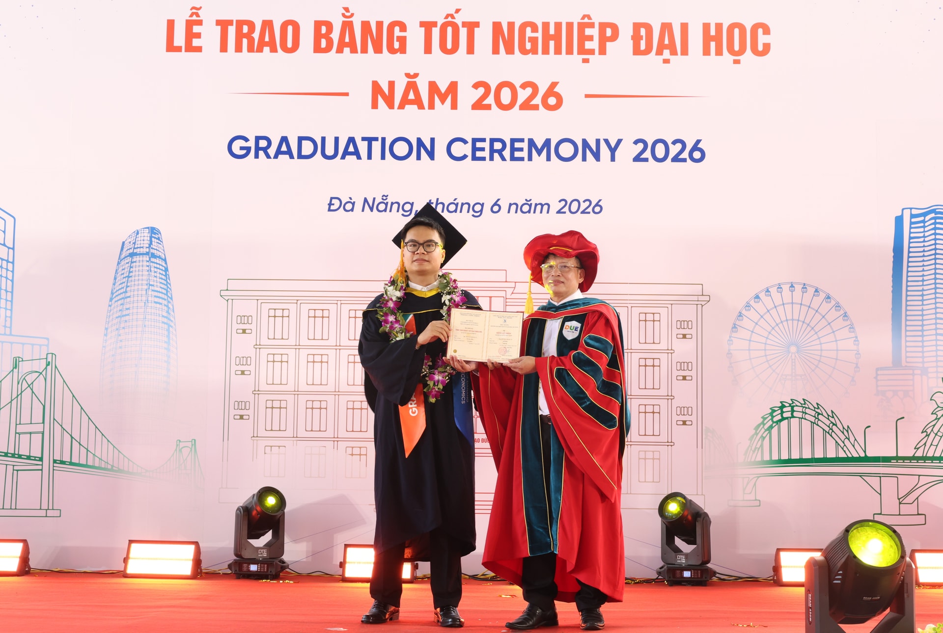 kt.jpg