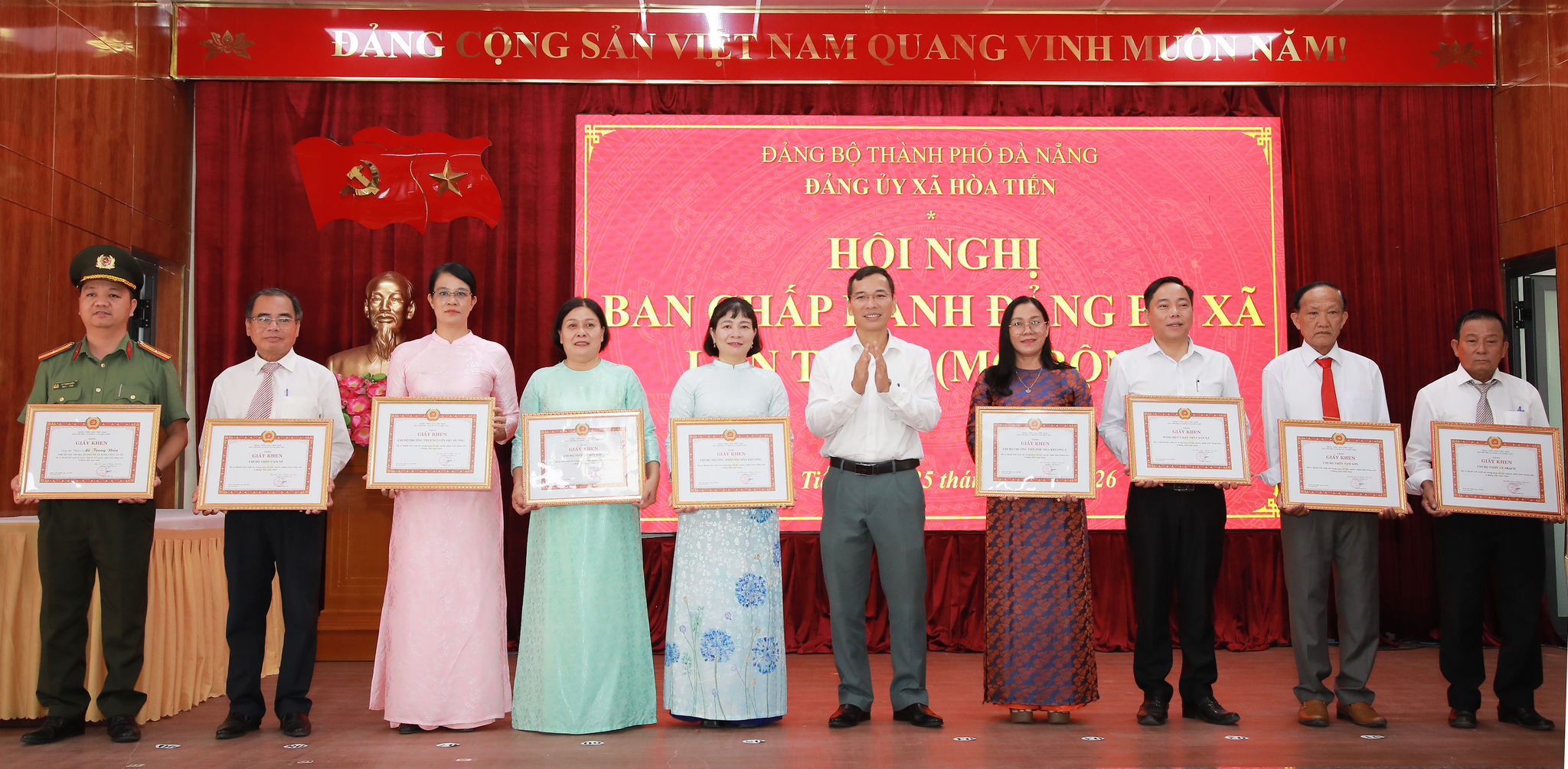 KHEN THUONG HOA TIEN