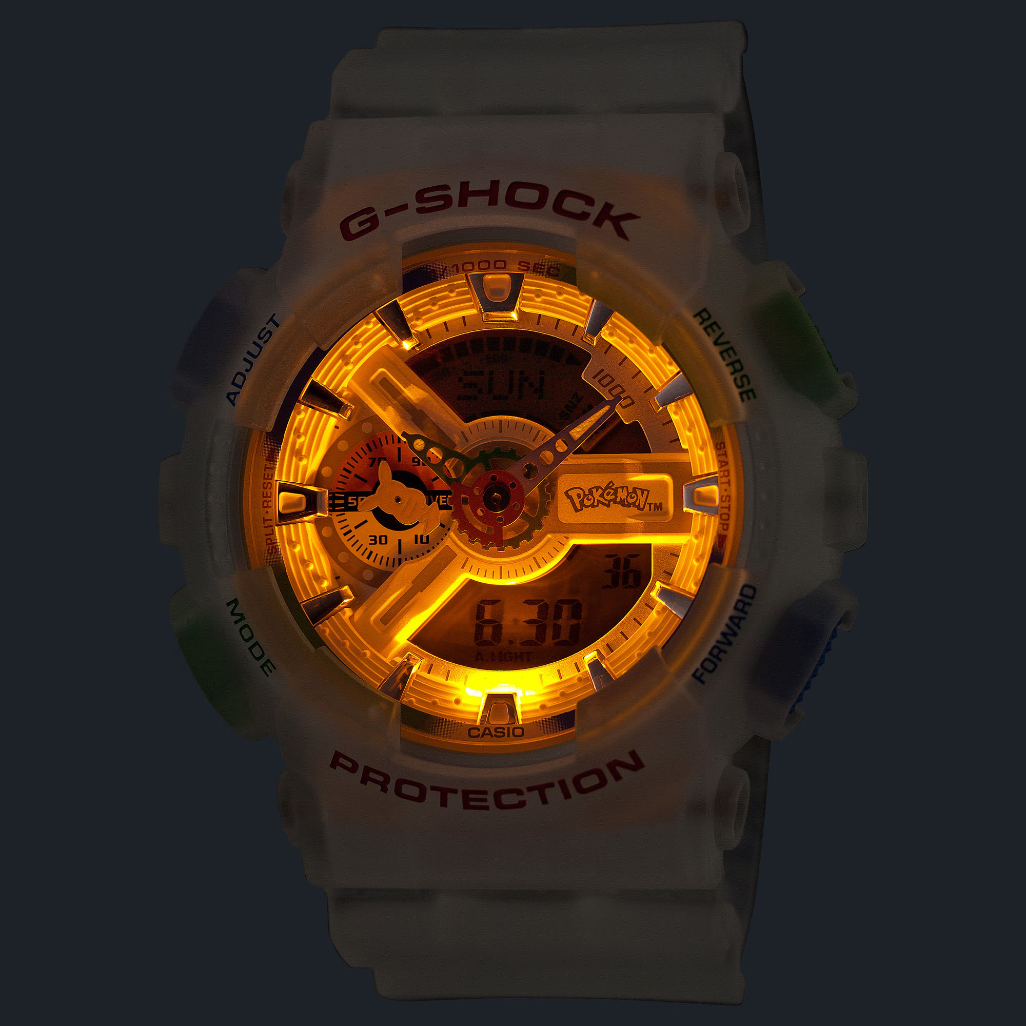 Đèn LED màu hổ phách trên G-Shock Pokémon trong bóng tối