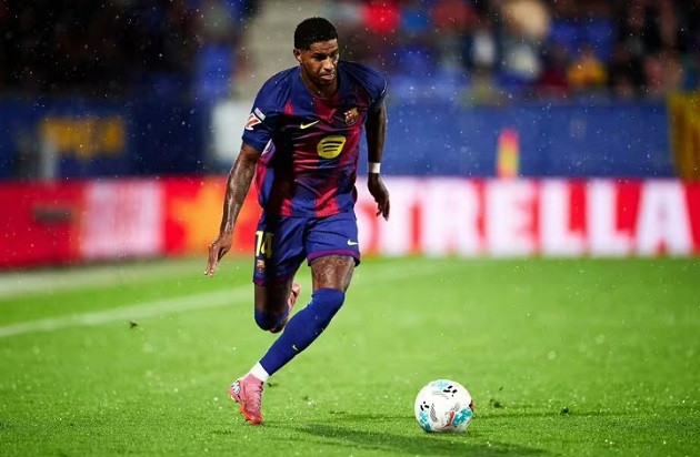Marcus Rashford khao khát trở lại Barcelona.
