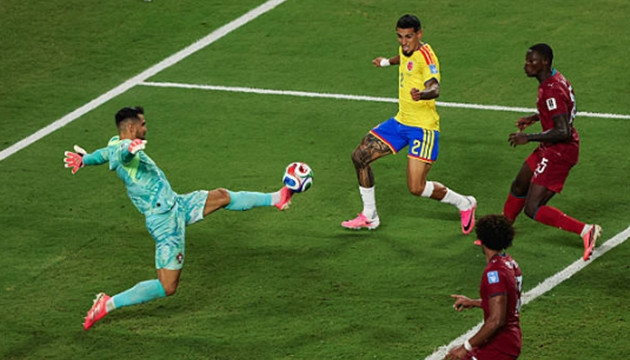 Thủ môn Diogo Costa cản phá xuất sắc trước các chân sút Colombia.
