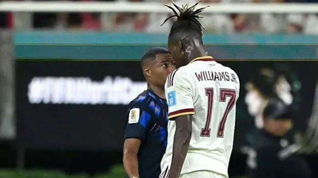 Nico Williams bất mãn vì cầu thủ Uruguay khiến anh chấn thương