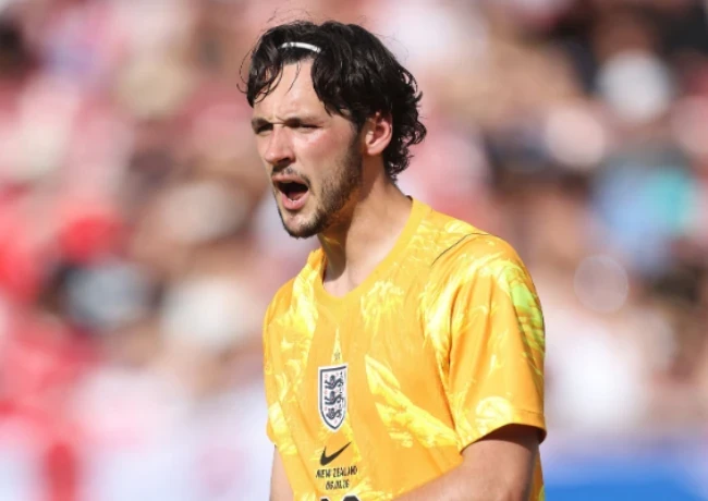 Thủ môn James Trafford lọt tầm ngắm Newcastle. Ảnh: Getty Images.