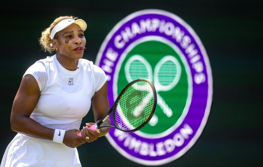 Serena Williams đang tập luyện hăng say hướng đến màn tái xuất quần vợt đơn nữ chuyên nghiệp.
