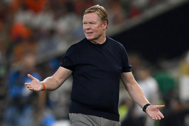 HLV Ronald Koeman lo lắng khi chứng kiến Hà Lan bị gỡ hòa ở phút bù giờ