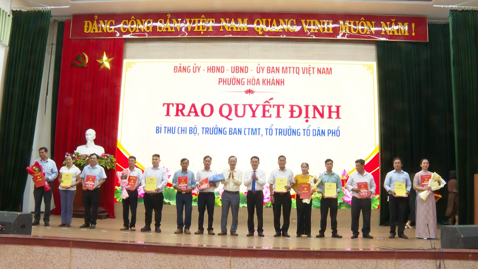 PHƯỜNG HÒA KHÁNH GIẢM 126 TỔ DÂN PHỐ SAU SẮP XẾP.00_00_47_07.Still001