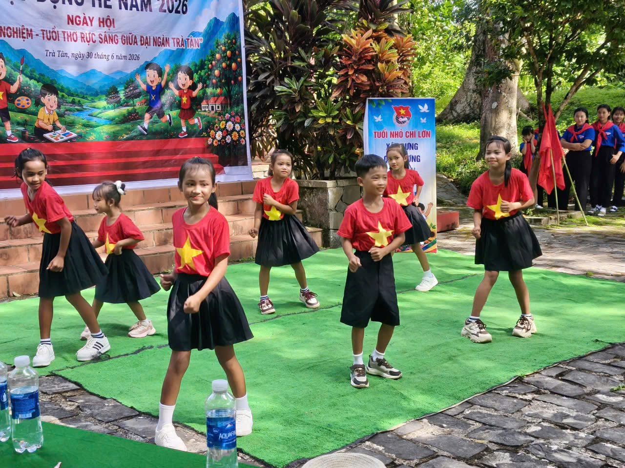 Trại hè xã Trà Tân 1