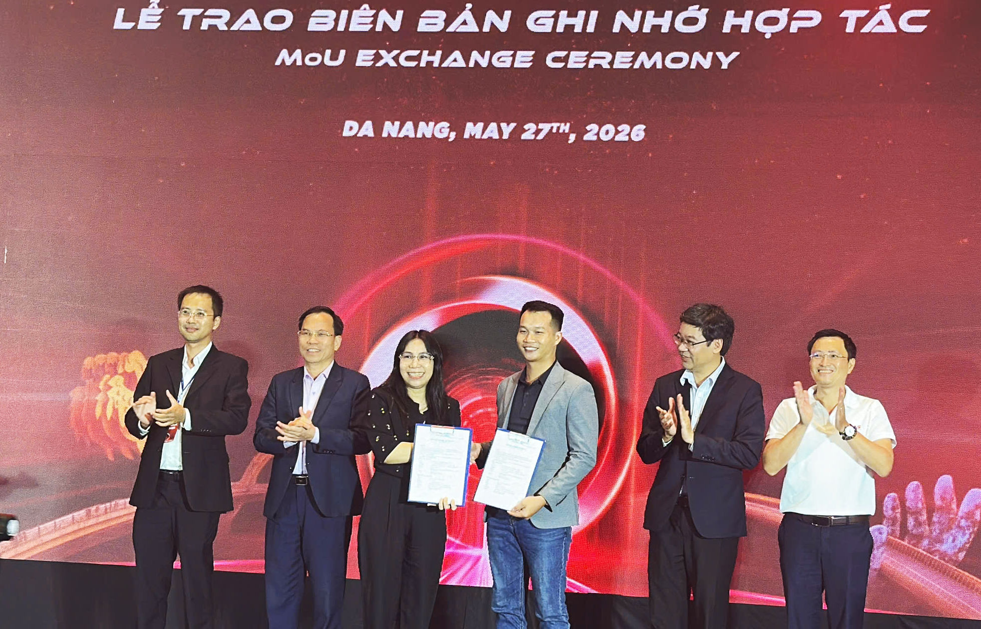 5Sao gọi vốn thành công 300.000 USD từ Quỹ Summit Capital tại DAVAS 2026