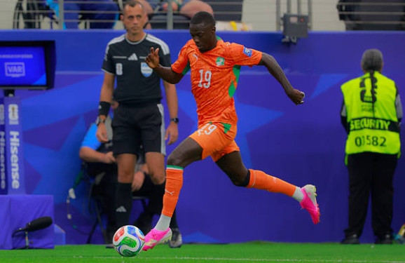 Nicolas Pépé là nhân tố đột biến nhất trên hàng công Bờ Biển Ngà