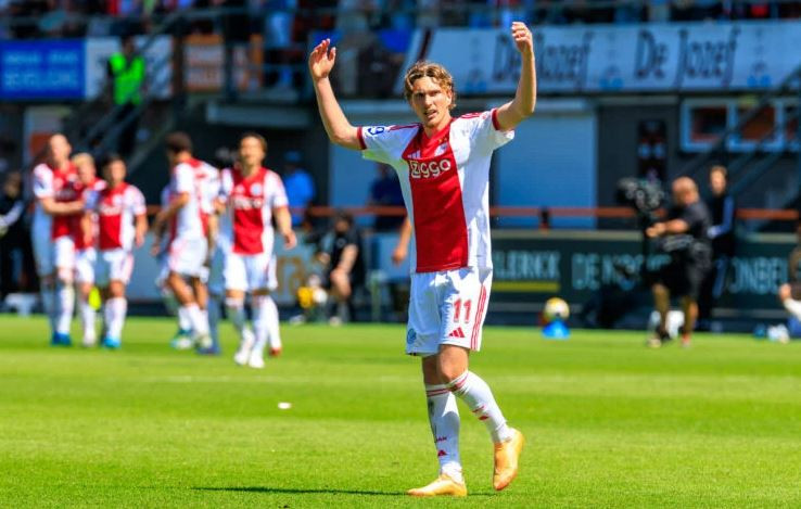 Mika Godts là mục tiêu chuyển nhượng tiềm năng của Manchester United.