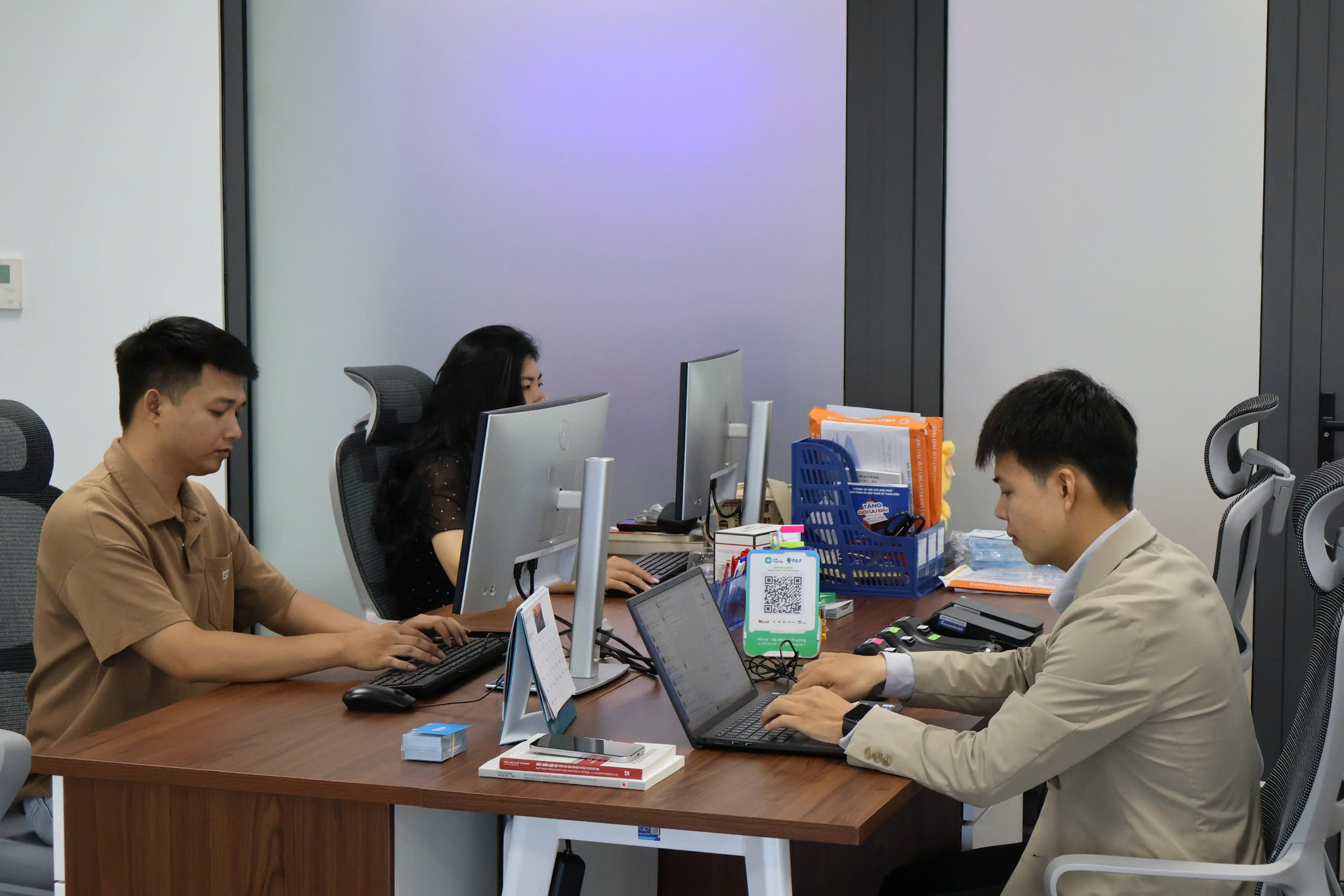 Hoạt động công ty