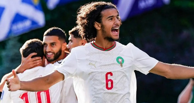 Ayyoub Bouaddi tỏa sáng trong màu áo Lille tại Ligue 1