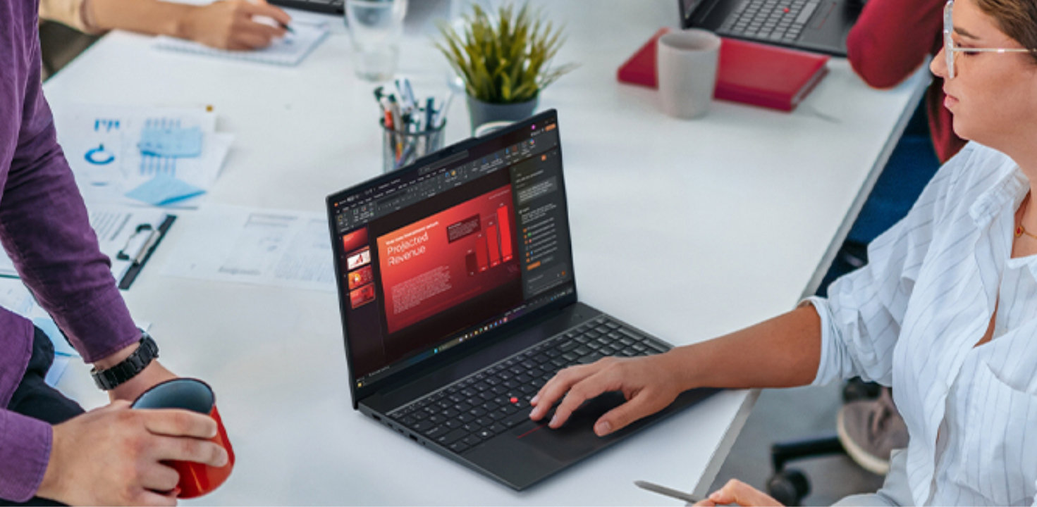 Thiết kế tổng thể của ThinkPad E16 Gen 4 AMD.