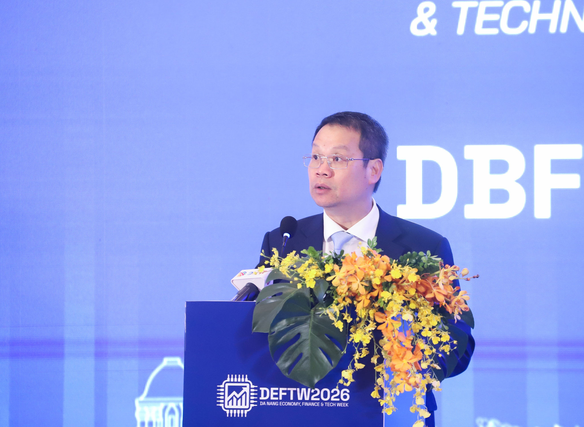 anh-hung-pt.jpg