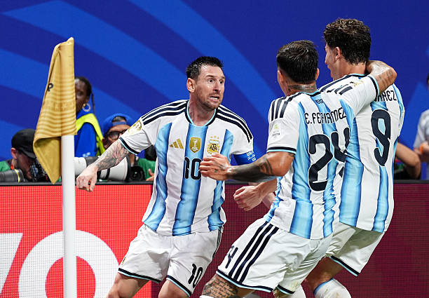 Messi tỏa sáng trong thời điểm Argentina cần anh nhất. Ảnh: Getty Images.