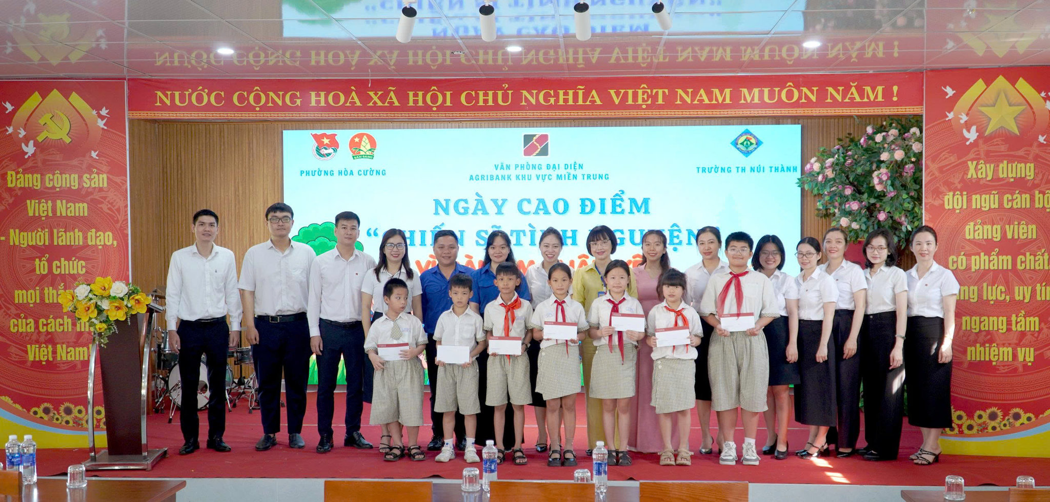 đoàn thanh niên1