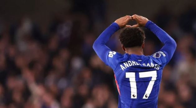 Andrey Santos là tân binh đắt giá của Manchester United trong mùa hè này.