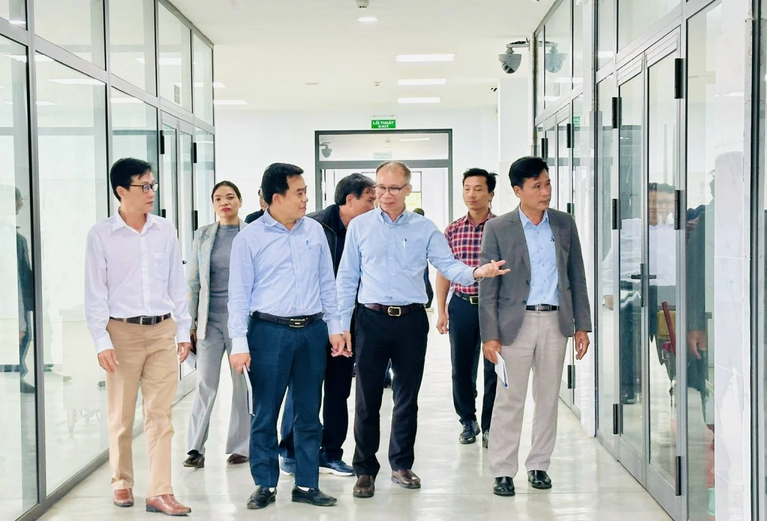 tham-quan-1536x1044.webp