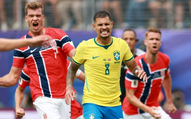 Bruno Guimaraes có thể là ngôi sao tiếp theo rời Newcastle sau Tonali và Gordon.