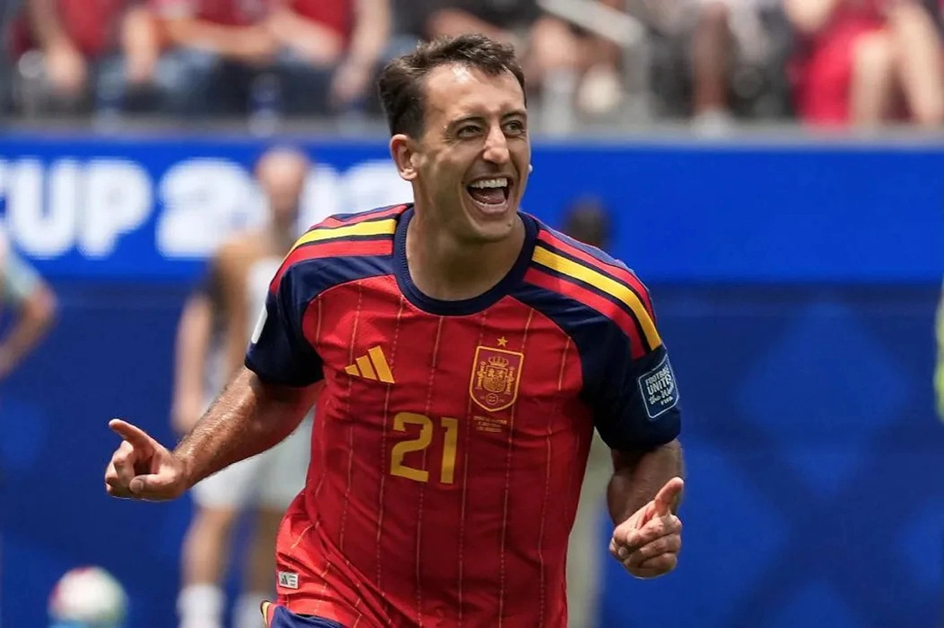 Mikel Oyarzabal là chân sút chủ lực của Tây Ban Nha tại giải đấu