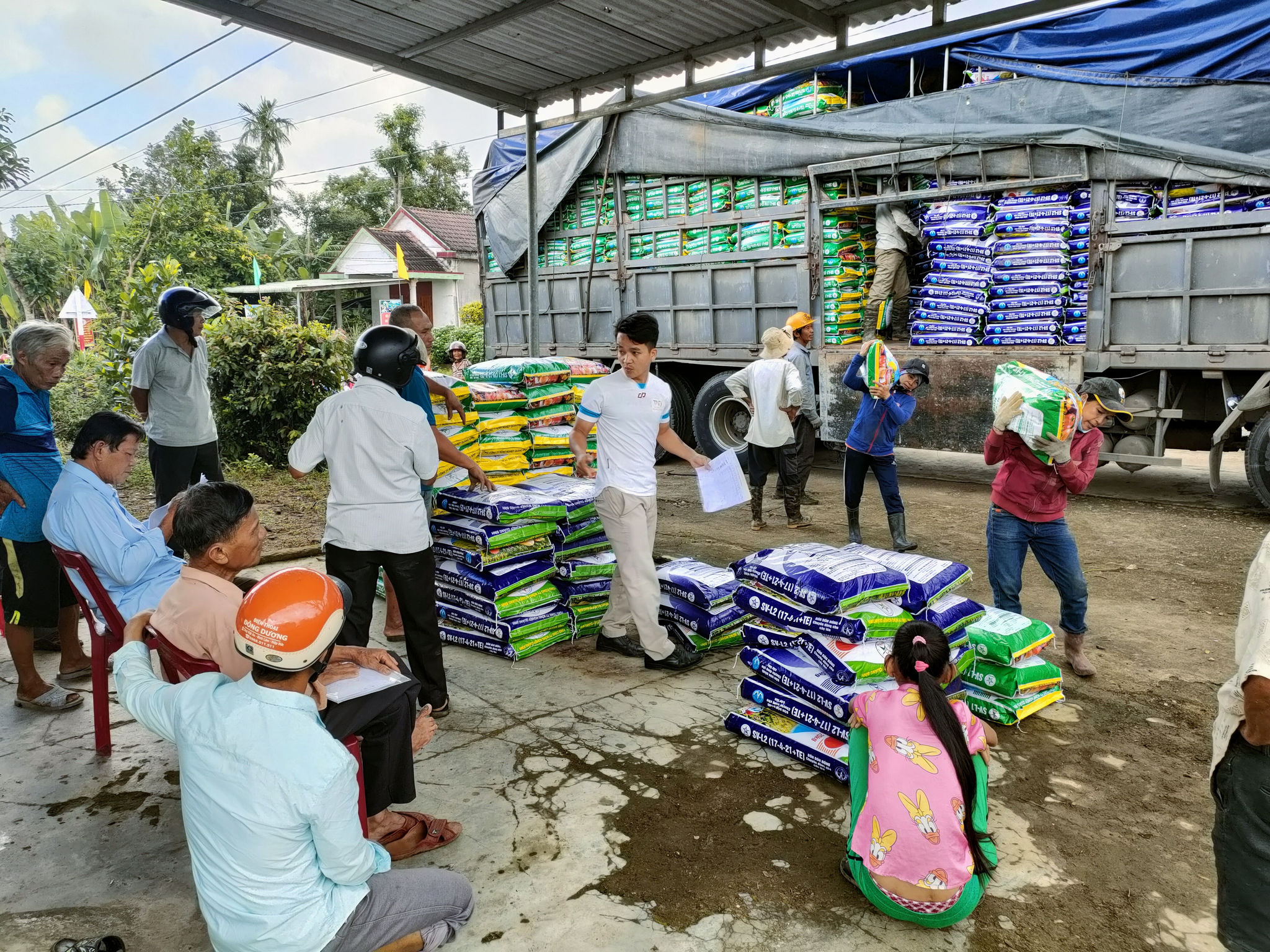 phân bón trả chậm 1