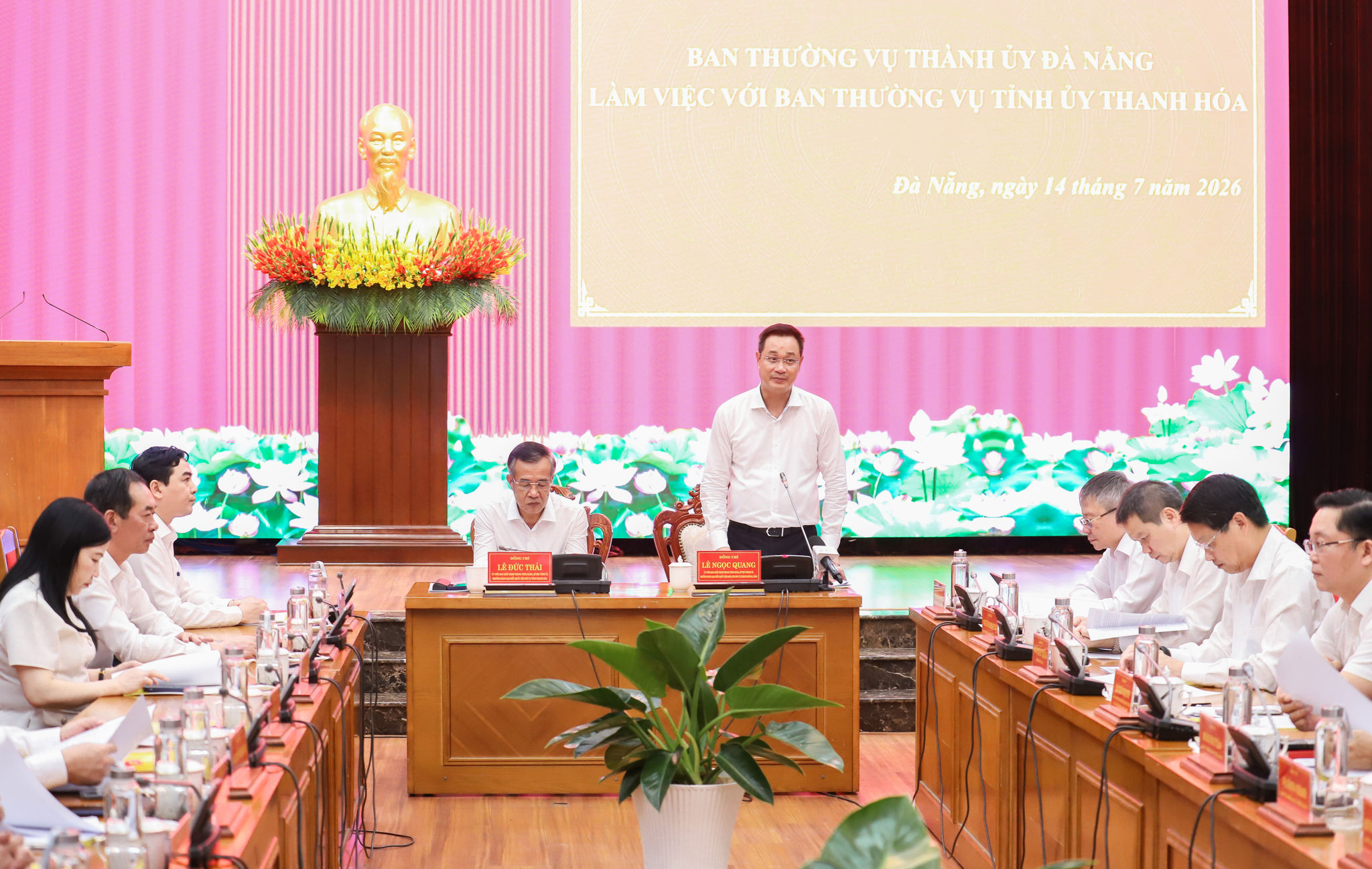 14-7 bi thu 1