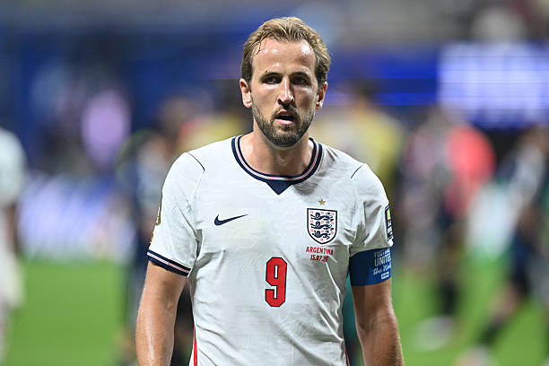 Harry Kane thất vọng trên sân