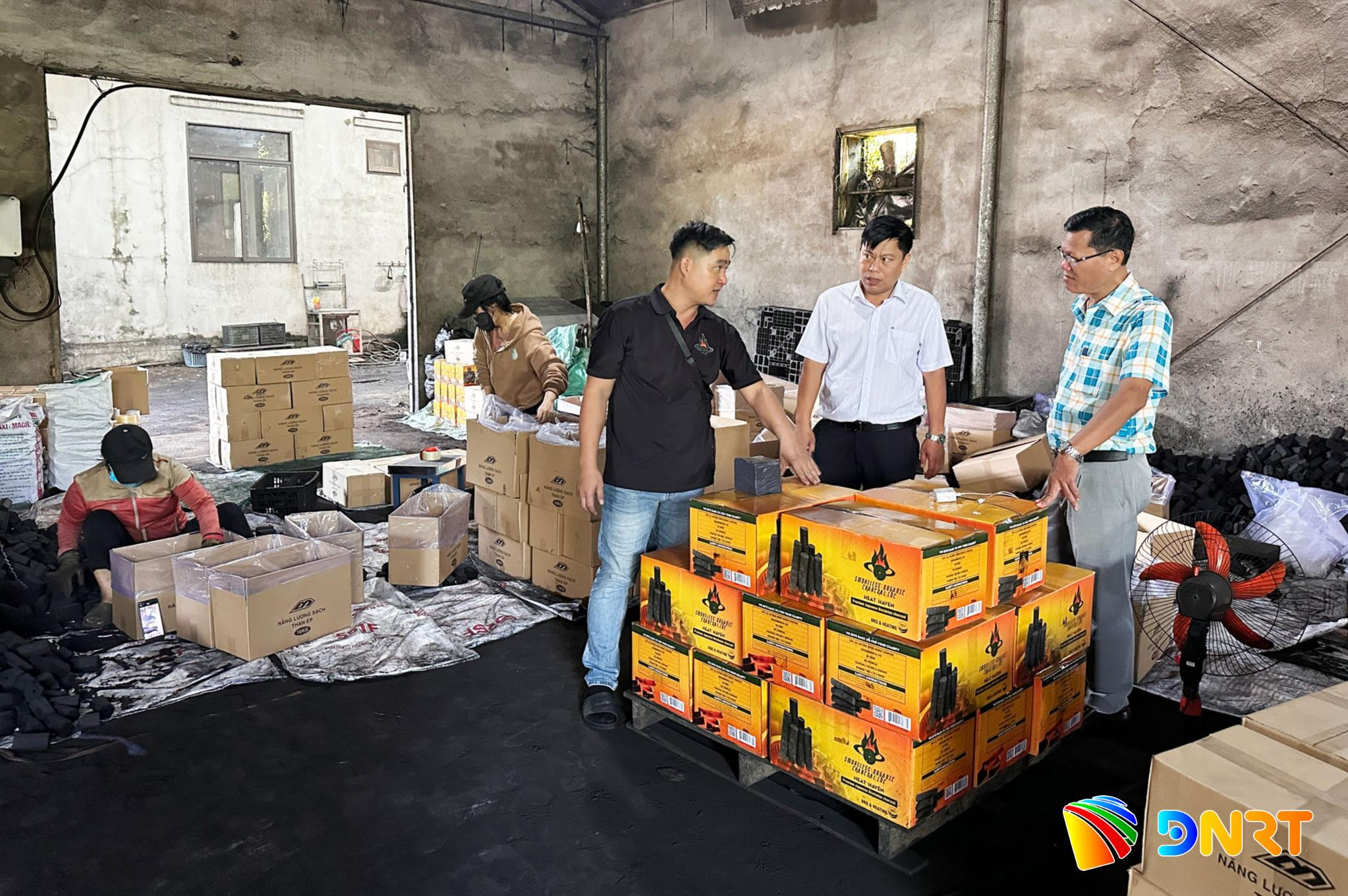 thoi-gian-qua-cac-so-nganh-dia-phuong-da-co-nhieu-chinh-sach-ho-tro-doanh-nghiep-vuot-qua-kho-khan.jpg