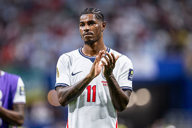 Marcus Rashford trong màu áo Manchester United với tương lai đang trở thành tâm điểm chú ý