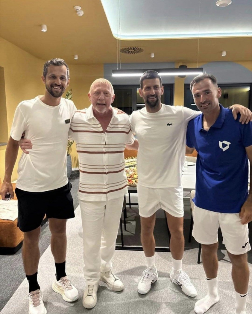 Djokovic trở lại thi đấu hậu Wimbledon, đối đầu cựu vương Grand Slam