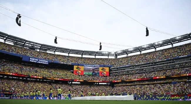 Khói bụi cháy rừng đe dọa chất lượng không khí tại trận chung kết World Cup 2026.