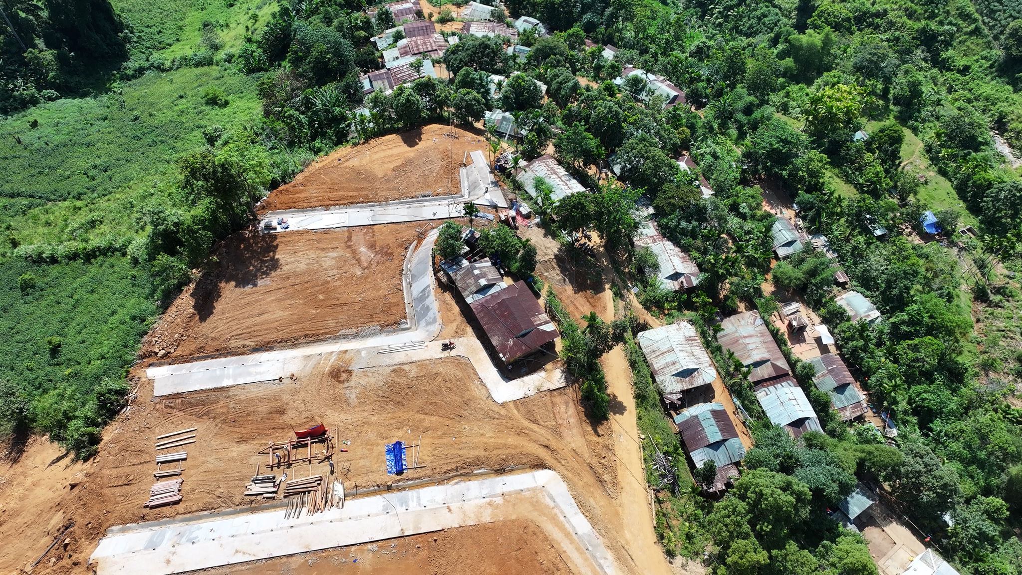dji_20260718183002_0021_d.00_01_20_35.still003.jpg