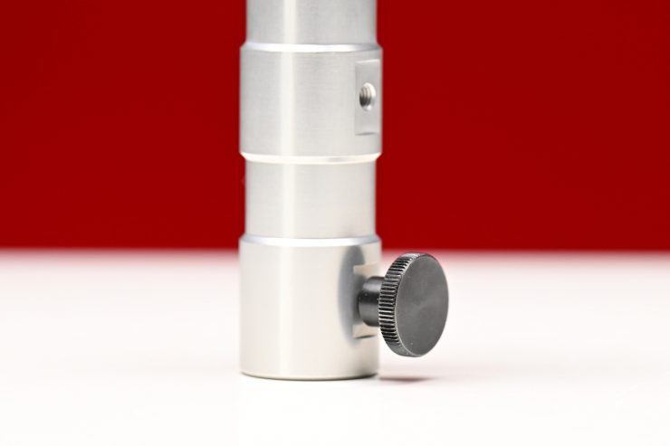 Các điểm gắn phụ kiện trên Maxima Spectra