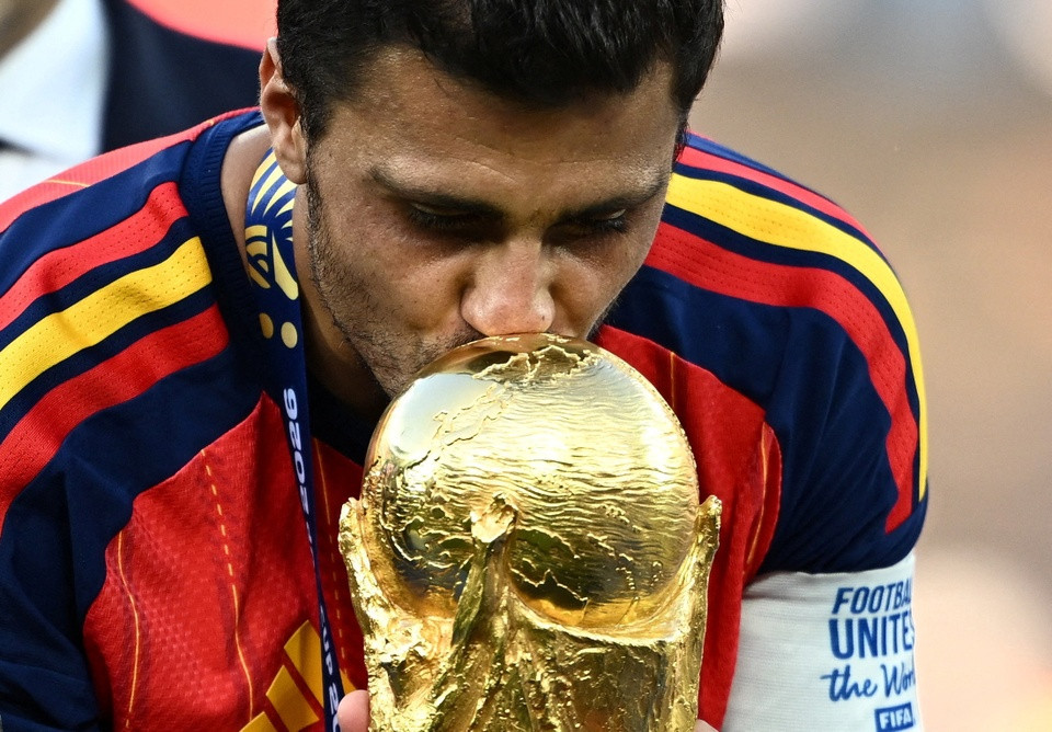 Rodri Quả bóng vàng World Cup 2026 Rodri nâng cao danh hiệu Quả bóng vàng World Cup 2026