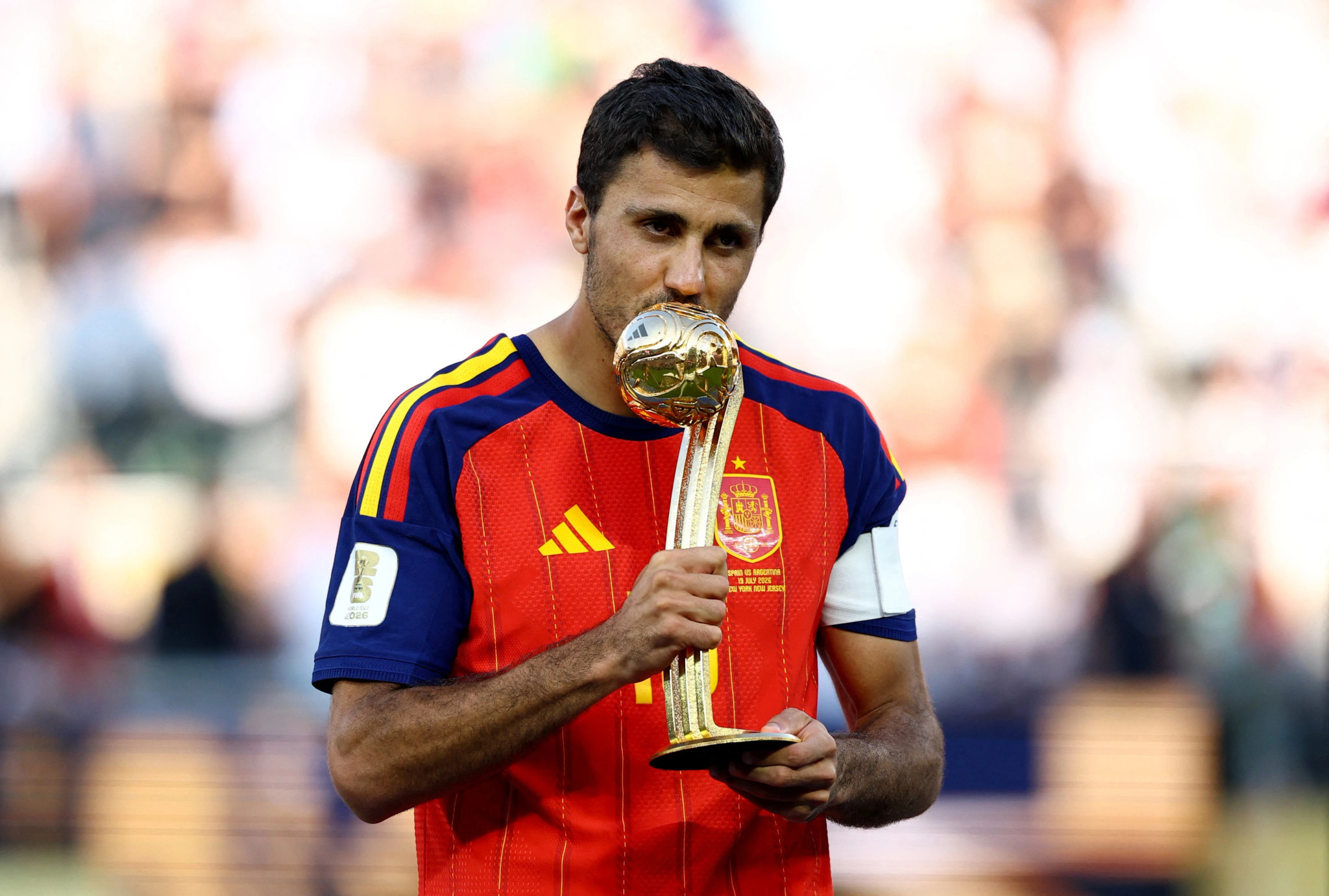 Rodri hoàn tất bộ sưu tập danh hiệu Rodri ăn mừng chức vô địch World Cup 2026 cùng đồng đội