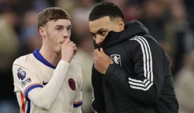 Cole Palmer và Morgan Rogers thời còn ở Man City