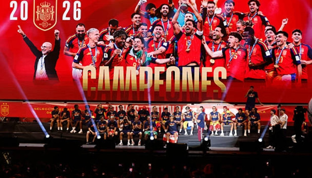 Đội tuyển Tây Ban Nha ăn mừng chức vô địch World Cup 2026 sau chiến thắng trước Argentina