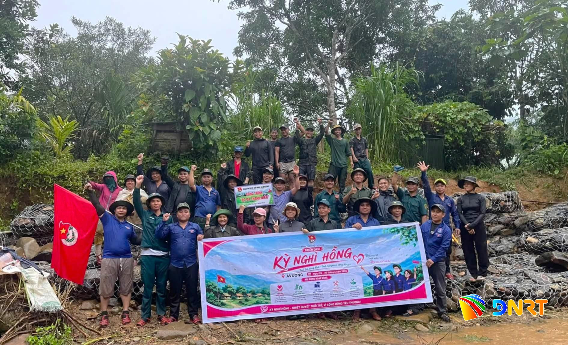 20-7kynghihong-de42b9d3fc14b493d1567f1436ef67e6.jpg
