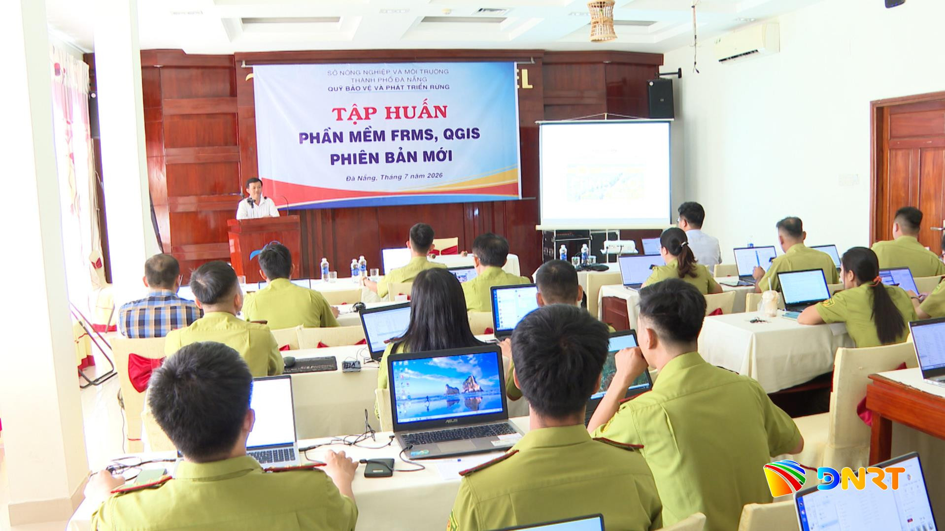 tap-huan-nang-cao-nang-luc-trong-quan-ly-tai-nguyen-rung.00_00_00_00.still002.jpg