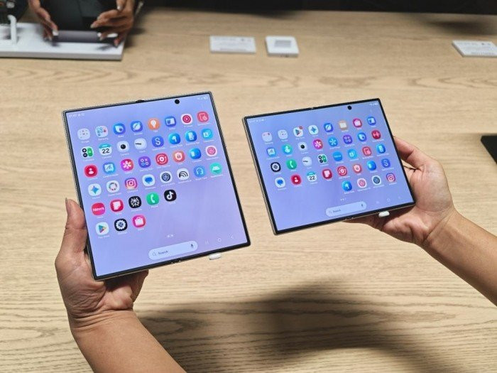 Cụm camera 200 MP trên Galaxy Z Fold8 Ultra