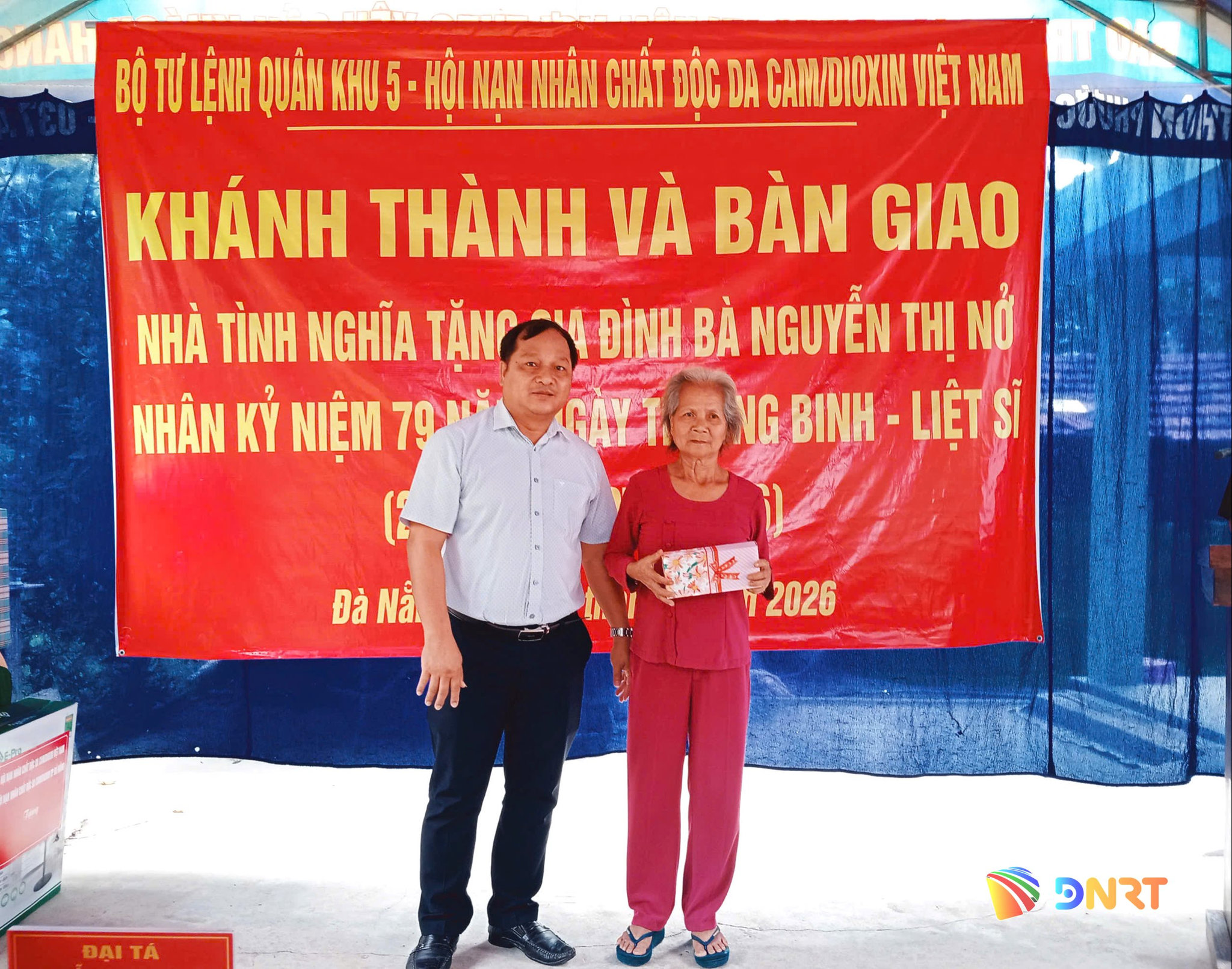 nha tinh nghia 1