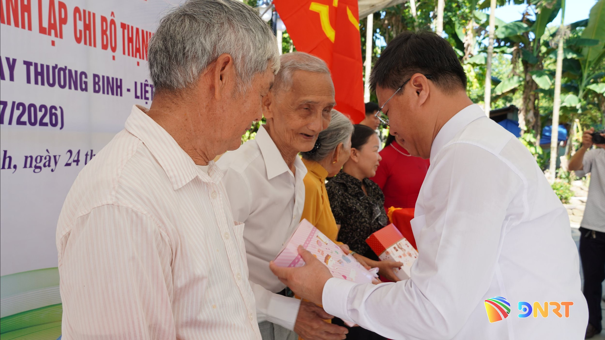 anh3_watermarked.jpg