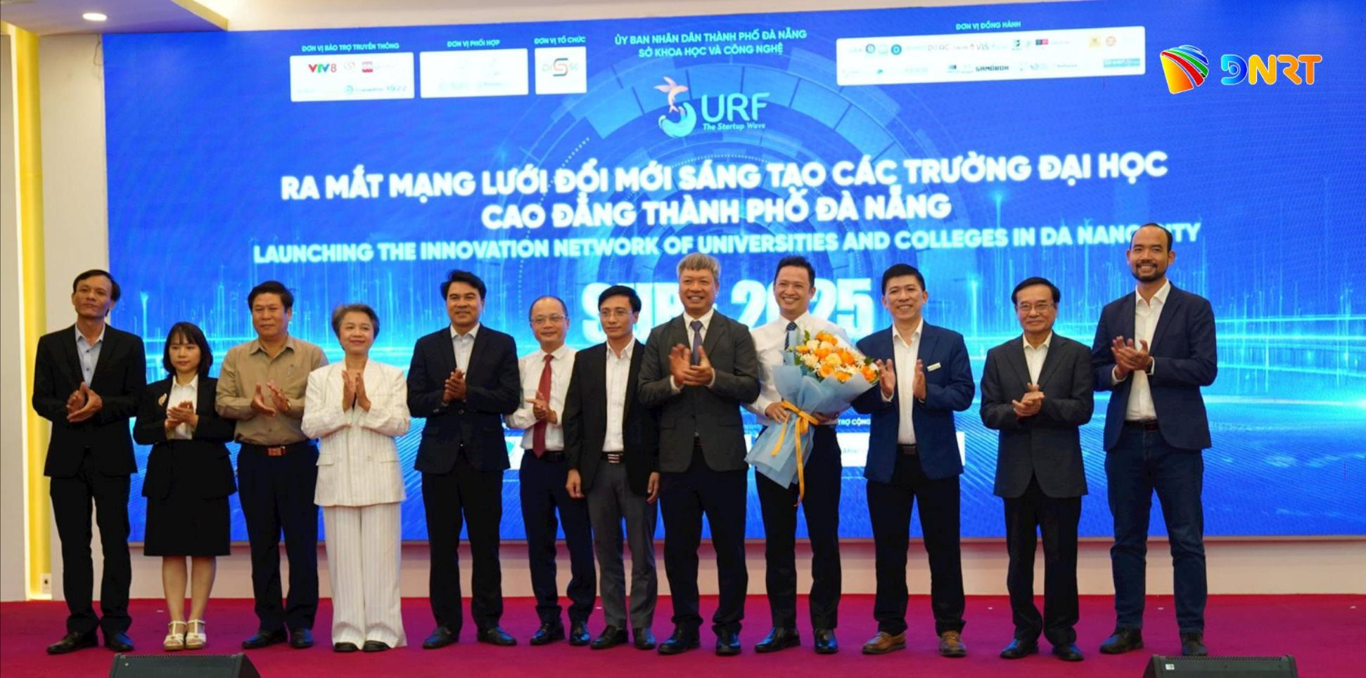 Mở đường cho doanh nghiệp khởi nguồn công nghệ