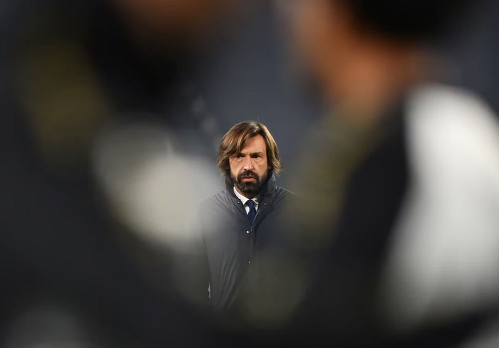 Andrea Pirlo từng nói bóng đá là trò chơi của trí óc
