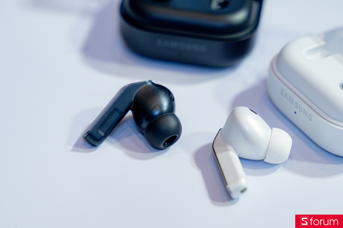 Galaxy Buds4 Pro là tai nghe true wireless cao cấp của Samsung