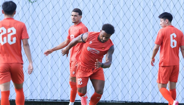 Xuân Son - Hoàng Hên được kỳ vọng tỏa sáng trước Indonesia. Ảnh: VFF.