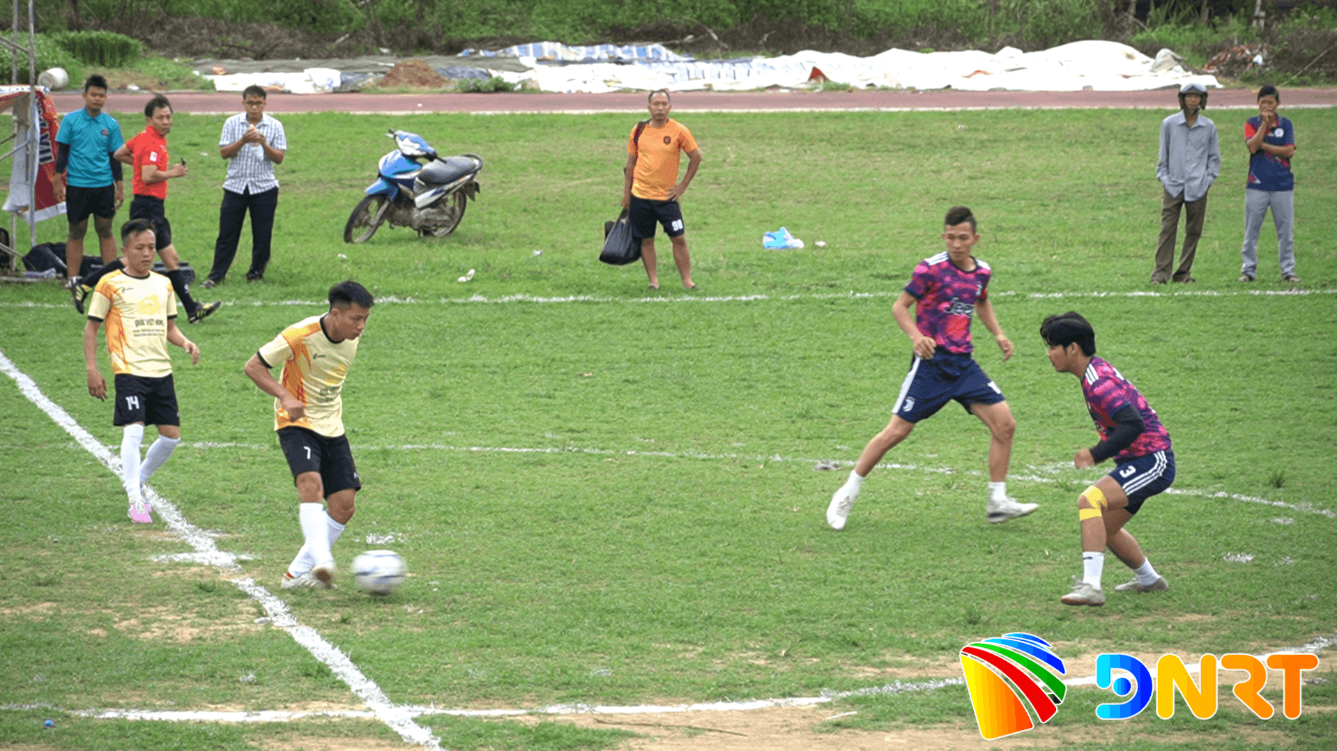 anh-4(1).png
