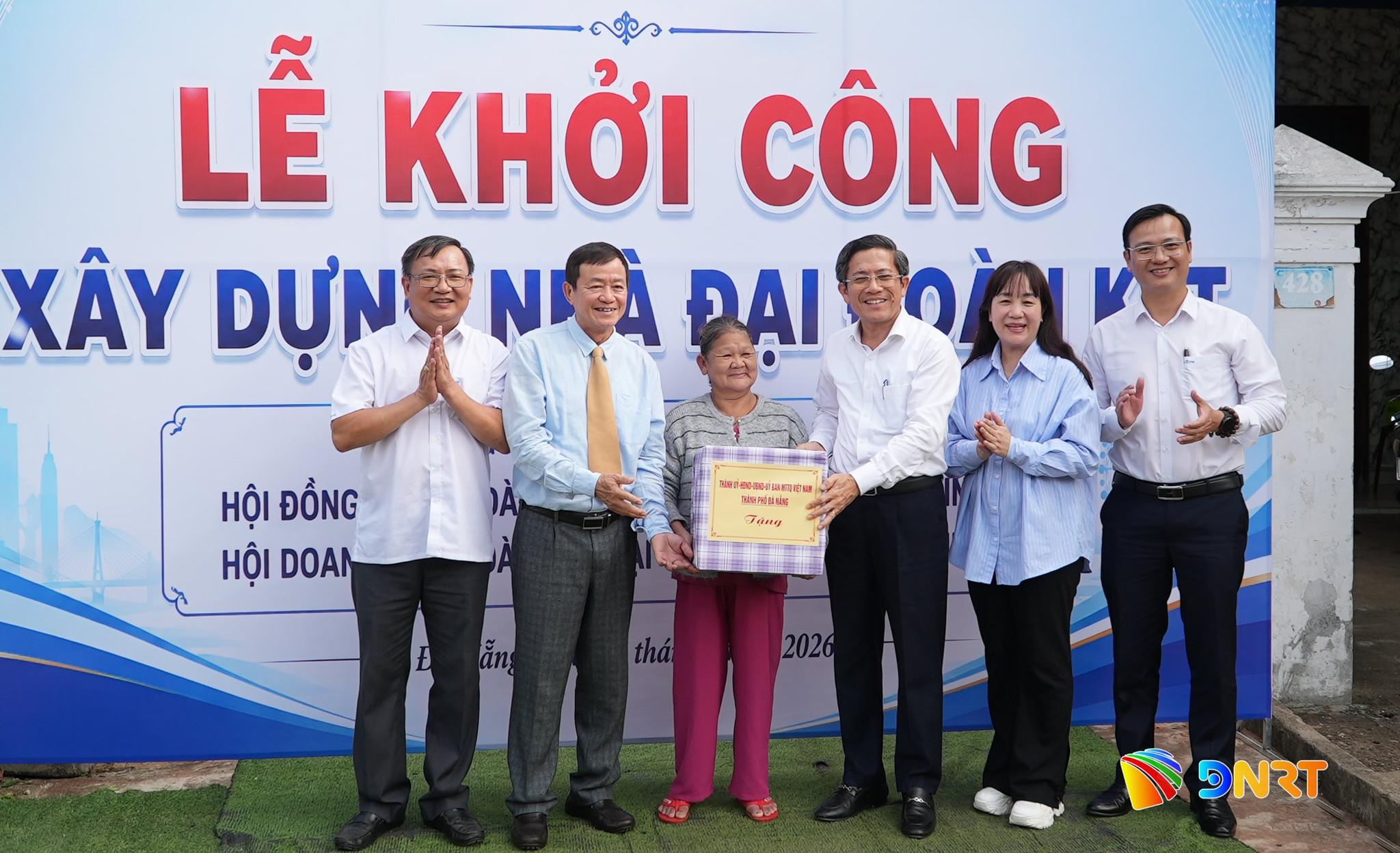 XOA NHA TAM 3