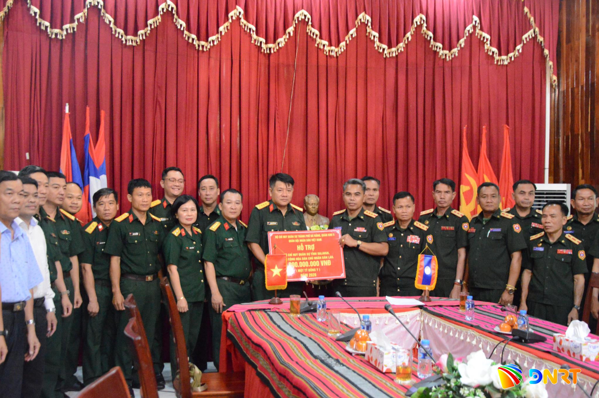 nam-2026-bo-chqs-da-nang-tang-bchqs-tinh-salavan-lao-1-ty-dong-xay-dung-doanh-trai.jpg