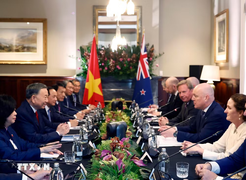 ttxvn-tong-bi-thu-chu-tich-nuoc-to-lam-hoi-dam-chinh-thuc-voi-thu-tuong-new-zealand-4.jpg